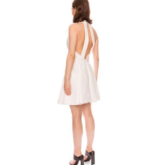 NWT C/MEO Collective White Dress Size Small Strappy Back Graduation Bridal - Picture 4 of 12